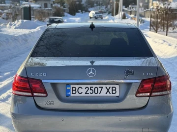 Авто Mercedes 220 2013 № 8486438