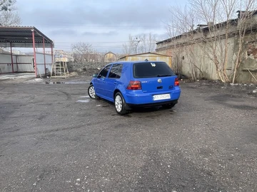 Авто Volkswagen Golf 1998 № 8486501