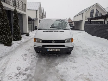 Авто Volkswagen Transporter 1994 № 8486509
