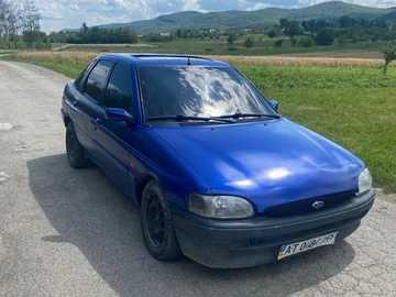 Авто Ford Escort 1995 № 8486591