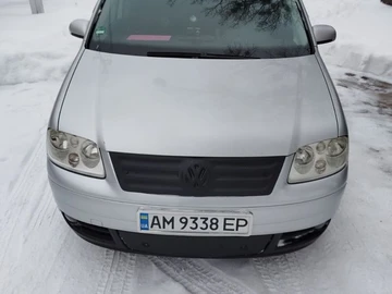 Авто Volkswagen Touran 2006 № 8486604