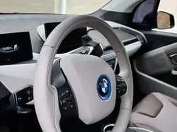 Авто BMW I3 2018 № 8486619