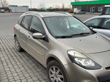 Авто Renault 4 2012 № 8487208