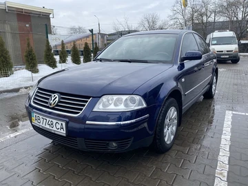 Авто Volkswagen Passat Sedan 2004 № 8487315
