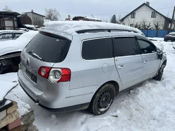 Авто Volkswagen Passat Sedan 2010 № 8487325
