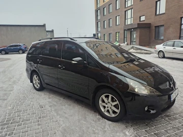 Авто Mitsubishi Grandis 2005 № 8487326