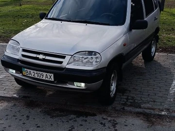 Авто Chevrolet Niva 2007 № 8487431