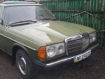 Авто Mercedes 200 1984 № 8487446