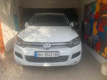 Авто Volkswagen Touareg 2012 № 8487680