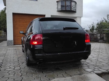 Авто Porsche Cayenne 2005 № 8487874