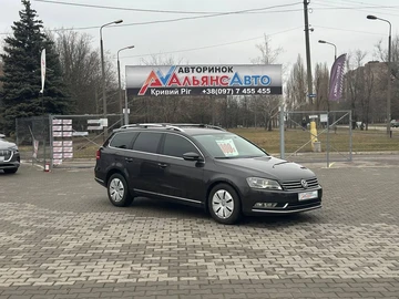 Авто Volkswagen Passat Variant 2011 № 8488047