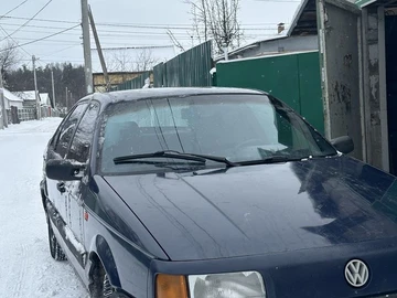 Авто Volkswagen Passat Sedan 1992 № 8488089