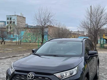 Авто Toyota Rav 4 2019 № 8488104