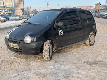 Авто Renault Twingo 1999 № 8488134