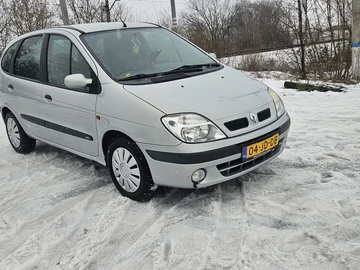 Авто Renault Scenic 2002 № 8488248