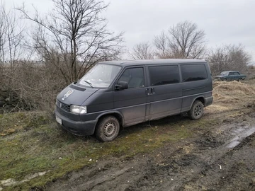 Авто Volkswagen Transporter 1997 № 8488301