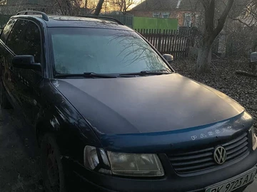 Авто Volkswagen Passat Sedan 2000 № 8488336