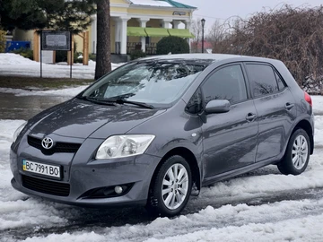 Авто Toyota Auris 2008 № 8488404