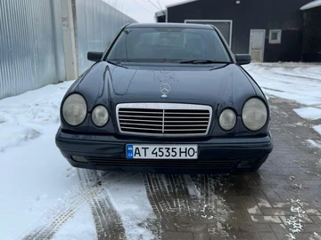 Авто Mercedes 220 1999 № 8488460