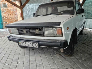 Авто ВАЗ 2105 1983 № 8488540