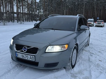 Авто Volvo V50 2011 № 8488641