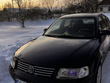 Авто Volkswagen Passat Sedan 1998 № 8488698