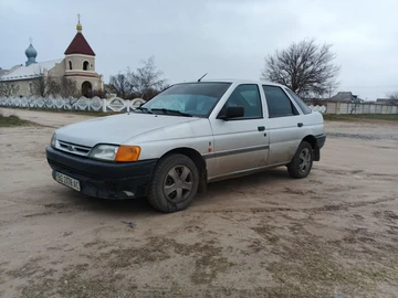 Авто Ford Escort 1991 № 8488717