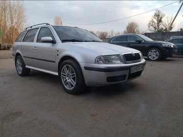 Авто Skoda Octavia 2002 № 8488727