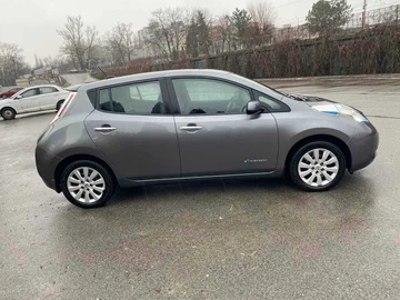 Авто Nissan Leaf 2014 № 8488796