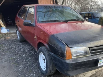 Авто ВАЗ 21093 1992 № 8488798