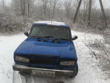 Авто ВАЗ 2107 1988 № 8488799
