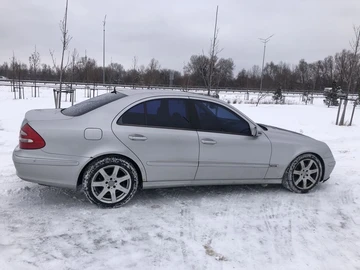 Авто Mercedes E Серия 2002 № 8488814