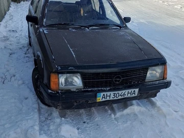 Авто Opel Kadett 1982 № 8489037