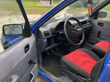 Авто Ford Fiesta 1992 № 8489110