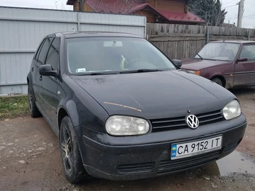 Авто Volkswagen Golf 2000 № 8489130