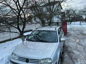 Авто Volkswagen Golf 2001 № 8489191