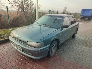 Авто Mazda 323 1993 № 8489291