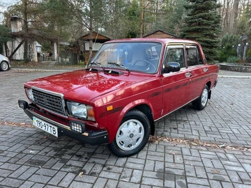 Авто ВАЗ 2107 1990 № 8489311
