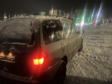 Авто Ford Galaxy 1999 № 8489362