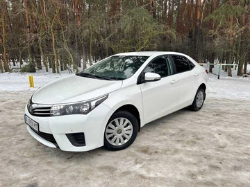 Авто Toyota Corolla 2015 № 8489367