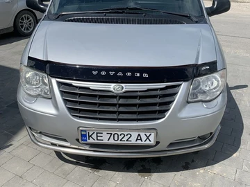 Авто Chrysler Voyager 2005 № 8489471
