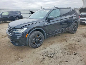 Авто Volkswagen Tiguan 2024 № 8489512
