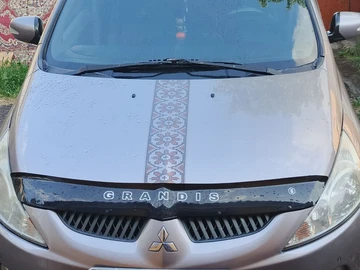Авто Mitsubishi Grandis 2005 № 8489515