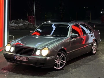 Авто Mercedes E Серия 2000 № 8489517