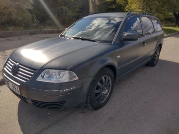 Авто Volkswagen Passat Variant 2002 № 8489604
