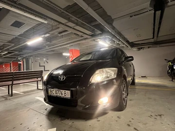 Авто Toyota Auris 2008 № 8489623