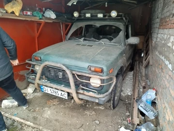Авто ВАЗ 2121 1993 № 8489640