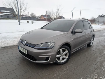 Авто Volkswagen Golf 2016 № 8489699