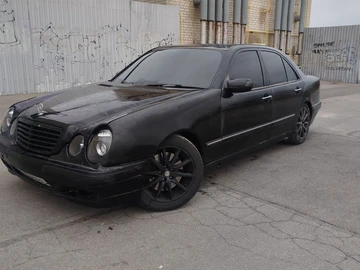 Авто Mercedes E Серия 2000 № 8489804