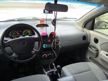 Авто Chevrolet Aveo 2005 № 8489884